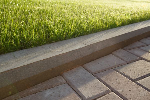 Lawn Edging Replacement in Sandy
