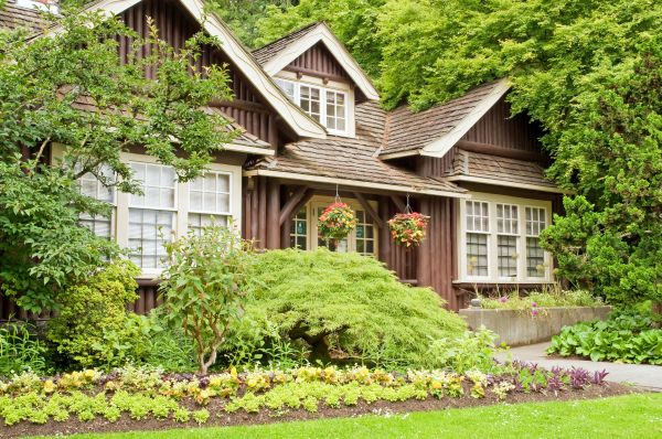 Log Home Landscaping in Sandy